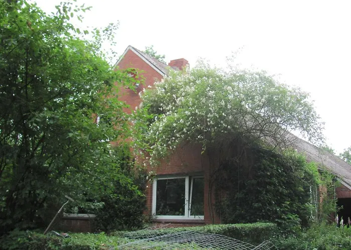 Konukevi Gaestezimmer Im Engelshof, 61224 3*